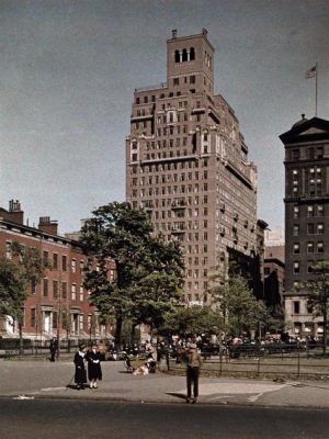  Washington Squares, A Bewildering Tale of Love and Class Warfare Set in 1920s New York City!